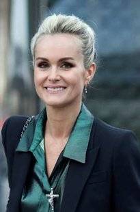 Télé Poche 2774 LAETICIA HALLYDAY