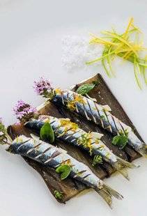 Télé Poche 2775 Sardines grillées aux aubergines