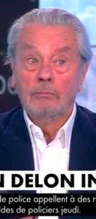 Télé Poche 2777 Vieille guimbarde