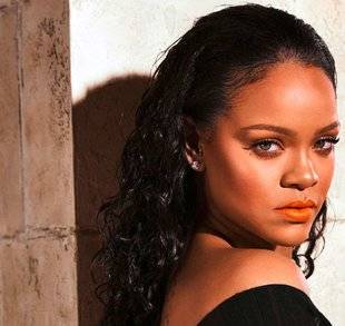 Télé Poche 2779 Rihanna LE BUSINESS AVANT TOUT !