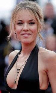 Télé Poche 2782 Élodie Fontan quitte Clem