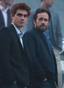 Télé Poche 2782 RIVERDALE, LA DERNIÈRE SÉRIE DE LUKE PERRY