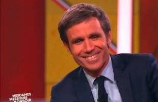 Télé Poche 2785 IL SE MET À TABLE