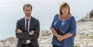 Télé Poche 2787 La Stagiaire : une saison 5 ?