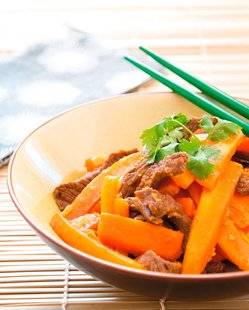 Télé Poche 2800 Wok de bœuf aux carottes, gingembre et coriandre