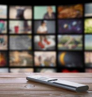 Télé Poche 2812 BIENTÔT LA FIN. .. SUR LA TNT