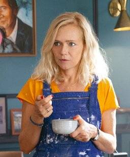 Télé Poche 3088 Claire Borotra : ''JUSTINE VA TRÈS MAL, MALGRÉ CE QU'ELLE VEUT FAIRE CROIRE''