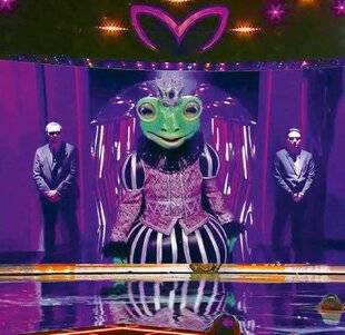 Télé Poche 3099 UNE GRENOUILLE PRÉNOMMÉE BOBBY