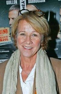 Télé Poche 3104 Ariane Massenet ''LA TÉLÉ D'AUJOURD'HUI S'EST APPAUVRIE''