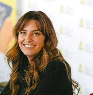 Télé Poche 3108 Laëtitia Milot : ''EMILIA EST LE PANTIN DE SON MARI PERVERS''