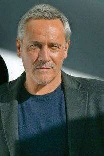 Télé Poche 3109 Jean-Michel Tinivelli : ''MON HÉROS VIEILLIT, S'ADAPTE''