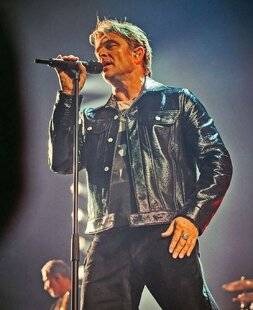 Télé Poche 3110 David Hallyday "CETTE TOURNÉE RACONTE L'HISTOIRE DE MA FAMILLE"