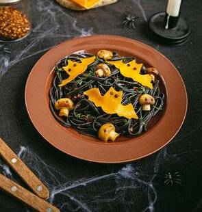 Télé Poche 3116 Spaghettis à l'encre de seiche champignons et petits fantômes mimolette