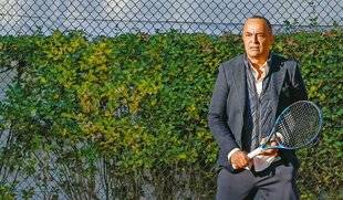 Télé Poche 3119 IL MÈNE L'ENQUÊTE DANS UNE FICTION TÉLÉ