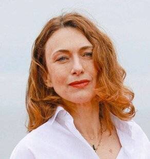 Télé Poche 3119 Natacha Lindinger “J'INCARNE UNE FLIC À LA SECTION ANTITERRORISME”