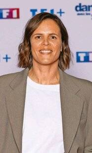 Télé Poche 3128 Laure Manaudou '' J'AI TOUJOURS RÊVÉ DE SAVOIR DANSER ''