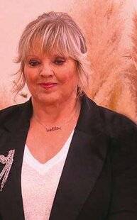 Télé Poche 3130 4 MARIAGES POUR 1 LUNE DE MIEL