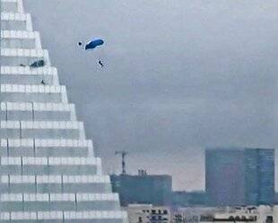 Télé Poche 3132 Dans le ciel de Paris