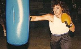 Télé Poche 3135 Christy Martin, SAUVÉE PAR LE GONG