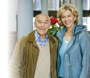 Télé Poche 3137 Corinne Touzet ''AVEC PARIZOT, ON JOUE LES MISS MARPLE ET HERCULE POIROT''