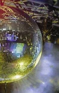 Télé Poche 3151 DISCOTHÈQUE : NUITS DE FOLIE À LA CAMPAGNE