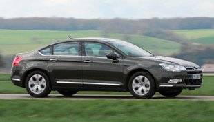Auto Plus 1465 Une Citroën C5 (2008 - ...)