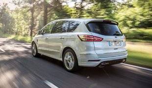 Auto Plus 1467 Quels monospaces* freinent le mieux ?