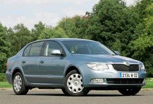 Auto Plus 1467 Cette semaine, la Skoda Superb (2008-2015)