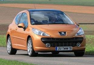Auto Plus 1469 Une Peugeot 207 (2006-2014)