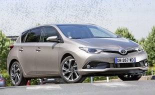 Auto Plus 1589 Toyota Auris