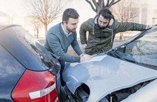 Auto Plus 1589 “J 'ai été déclaré responsable d'une collision, à tort : comment m'en sortir ?”