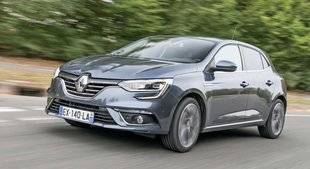 Auto Plus 1591 Renault Mégane