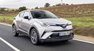 Auto Plus 1591 Toyota C-HR