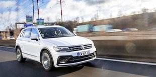 Auto Plus 1594 VW passe en force