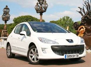 Auto Plus 1594 Peugeot 308