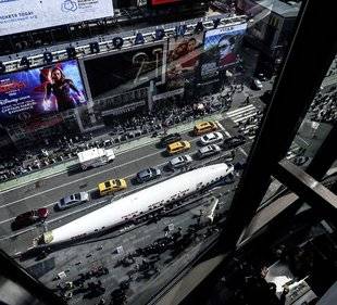 Auto Plus 1597 Y a-t-il un pilote dans l'avenue ?