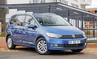 Auto Plus 1598 Volkswagen Touran
