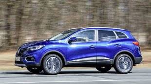 Auto Plus 1599 RENAULT KADJAR