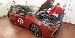 Auto Plus 1602 Toyota Corolla Hybride - 180 ch