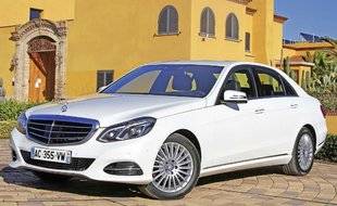 Auto Plus 1602 Mercedes Classe E