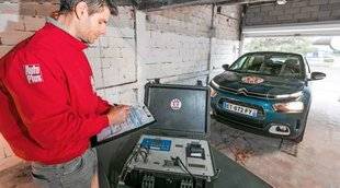 Auto Plus 1603 Combien pèsent les voitures ?