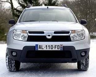 Auto Plus 1603 Dacia Duster : lequel choisir ?