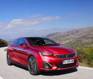 Auto Plus 1604 FUTURES PEUGEOT : L'ÉLECTROCHOC !