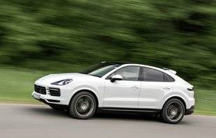 Auto Plus 1606 Que reste-t-il au Cayenne ?