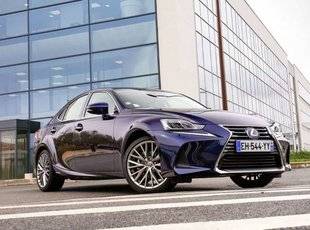 Auto Plus 1607 Quelles familiales braquent le mieux ?