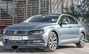 Auto Plus 1607 Volkswagen Passat