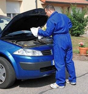 Auto Plus 1610 Les mécanos, ce sont eux…