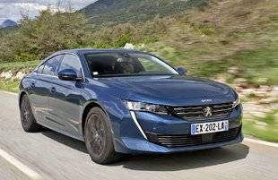 Auto Plus 1610 Peugeot 508 : des strapontins à l'arrière