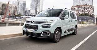 Auto Plus 1611 Citroën Berlingo 1.5 Blue HDi Feel - 100 ch