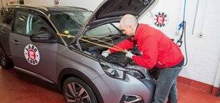 Auto Plus 1612 Quel Peugeot 5008 choisir ?